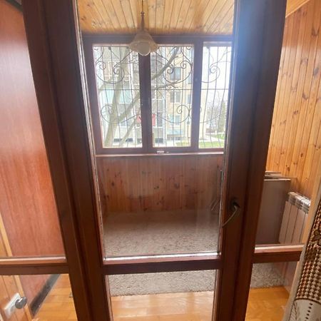 Просторі Та Комфортні Апартаменти «Д.І.М.» Kamianets-Podilskyi Exterior foto